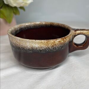 Vintage Western Stoneware soup crock / mugs with handle